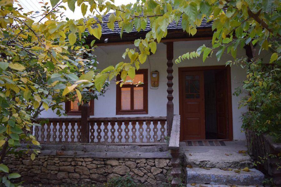 Hotel (case tradiționale) — Eco Resort Butuceni